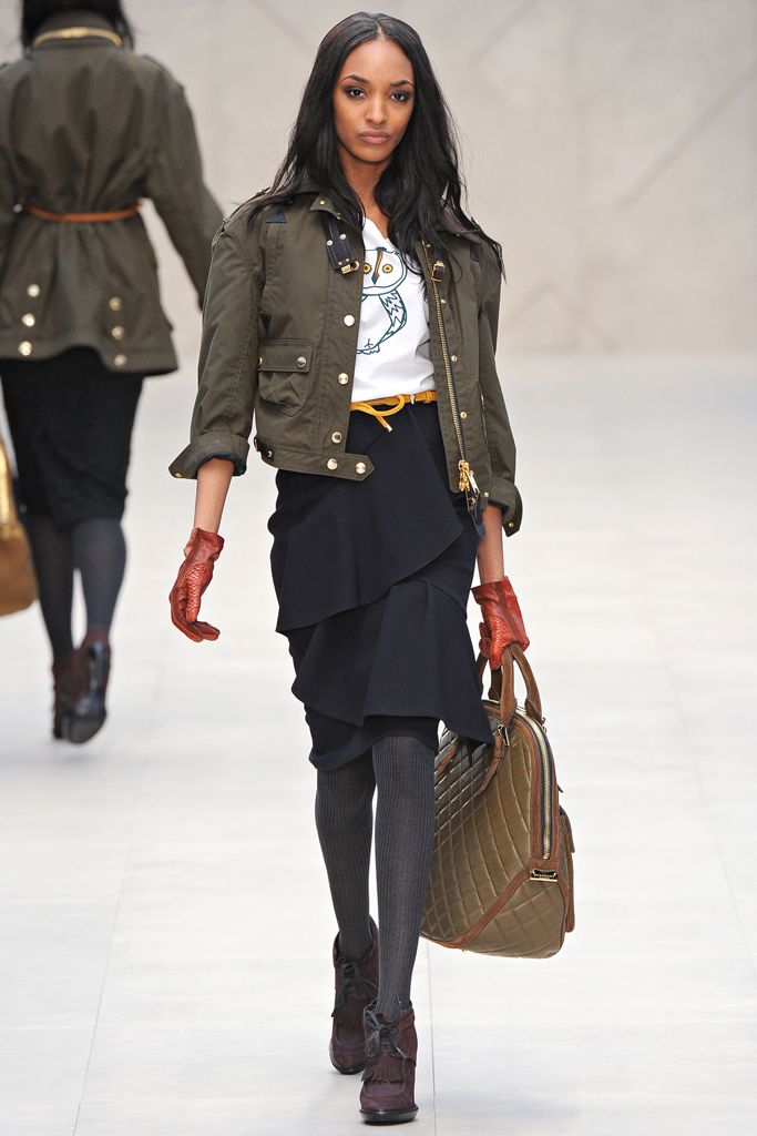 Burberry F/W 12 Look 123