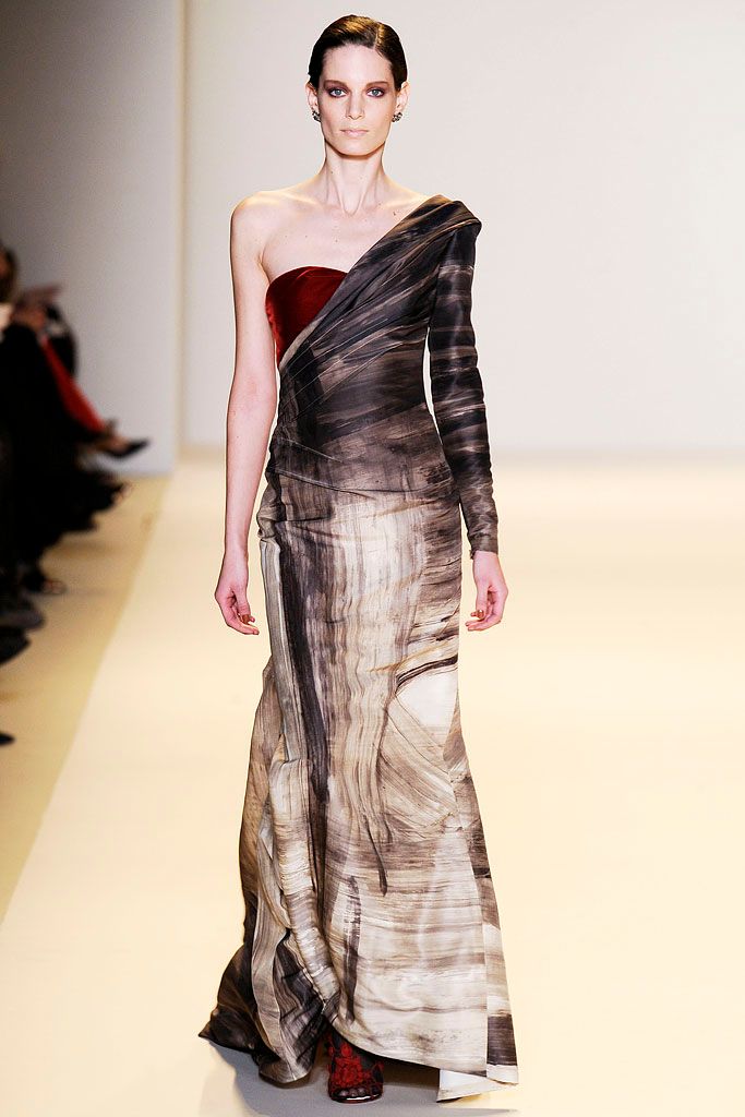 Carolina Herrera F/W 10 Look 253