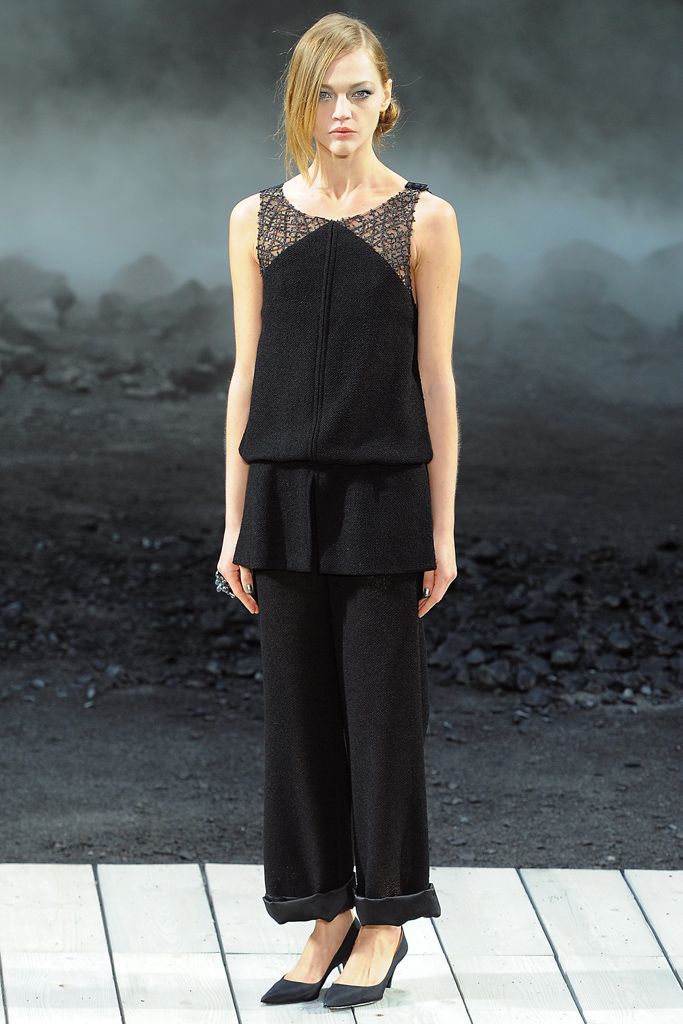 Chanel F/W 11 Look 378