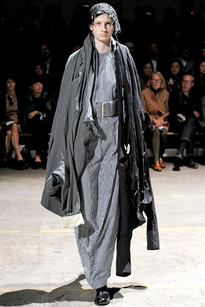 Comme des Garçons S/S 11 Look 109