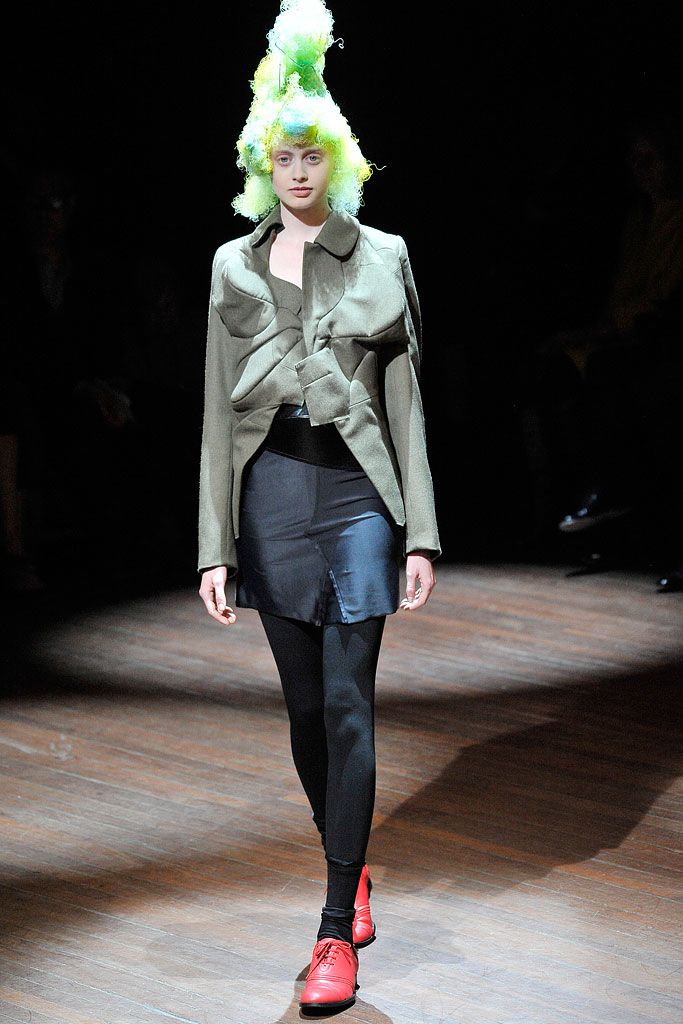 Comme des Garçons S/S 10 Look 136