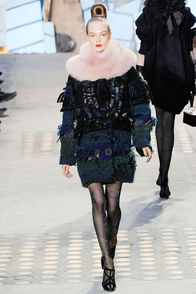 Christian Lacroix F/W 09 Look 43