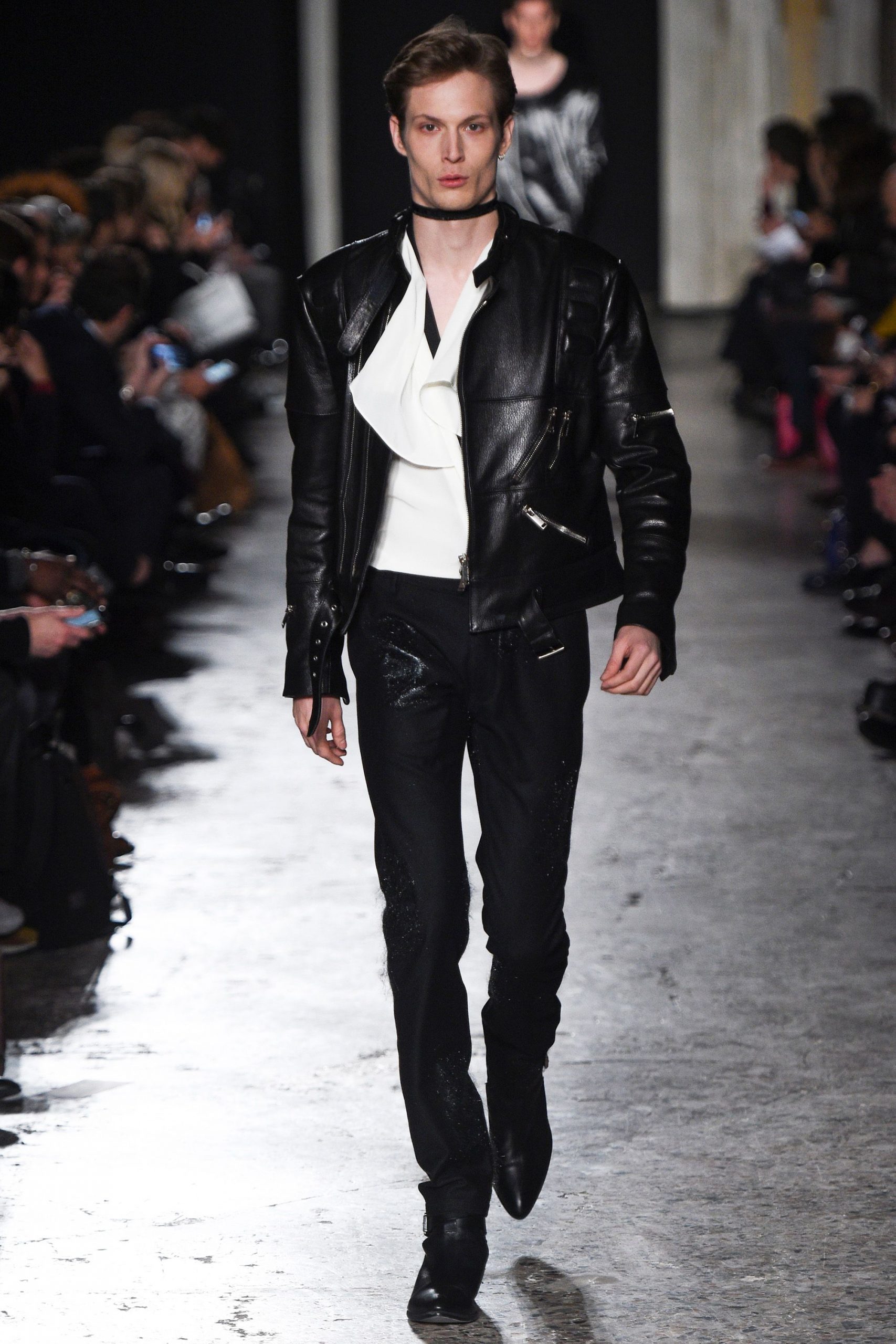 Costume National F/W 16 Menswear Look 215