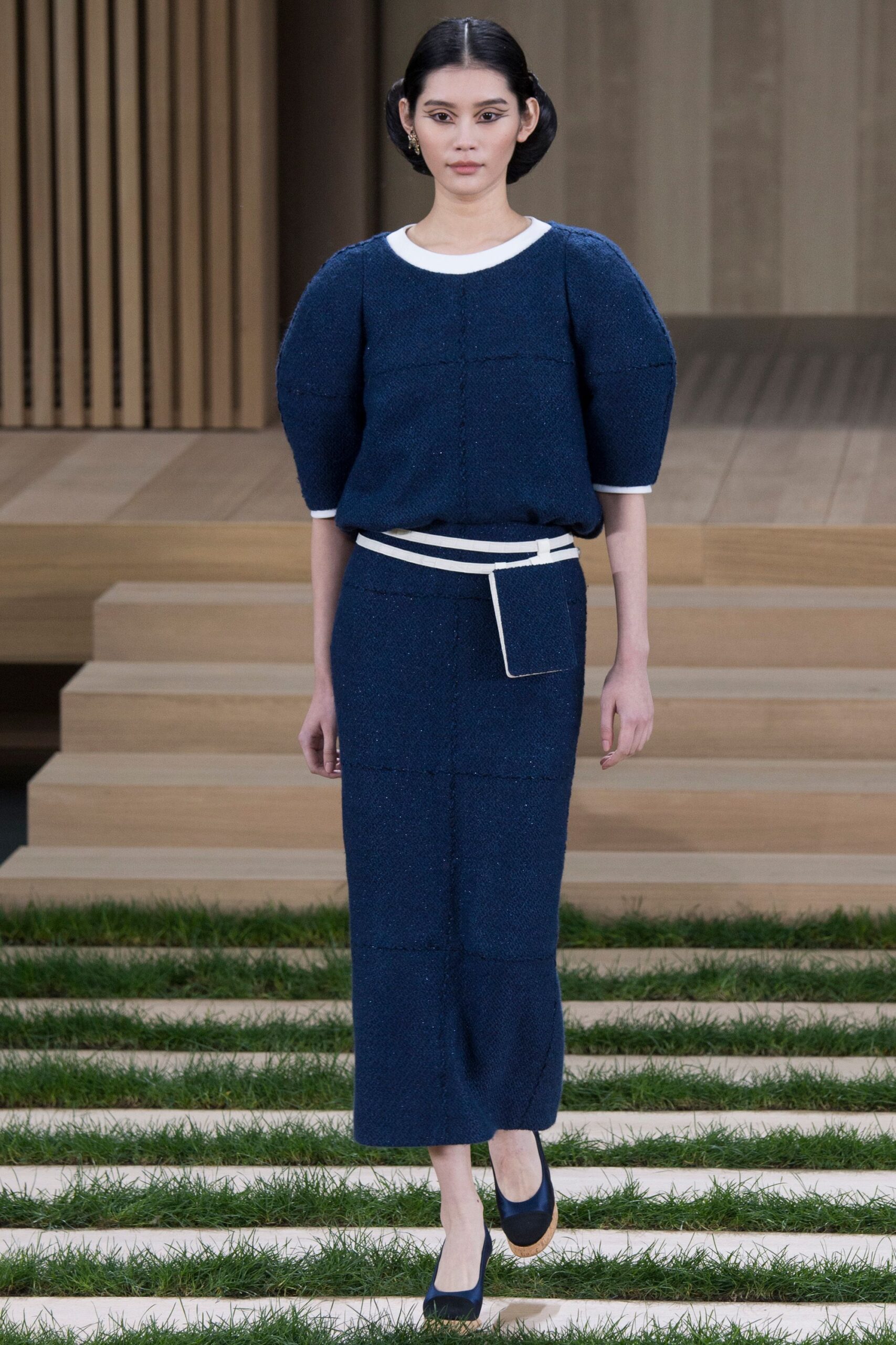 Chanel S/S 16 Couture Look 104