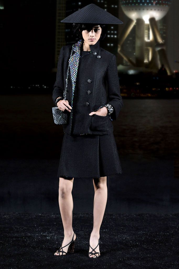 Chanel F/W 10 Look 117