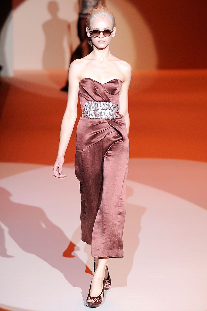 Carolina Herrera S/S 10 Look 34
