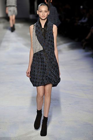 Chalayan F/W 08 Look 50