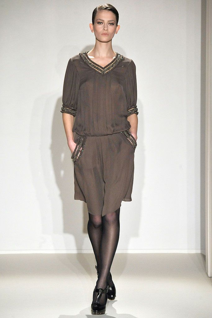 Collette Dinnigan F/W 09 Look 37