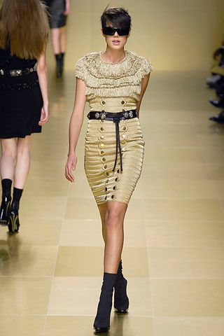 Burberry S/S 08 Look 108