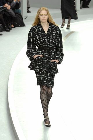 Chanel F/W 08 Look 62