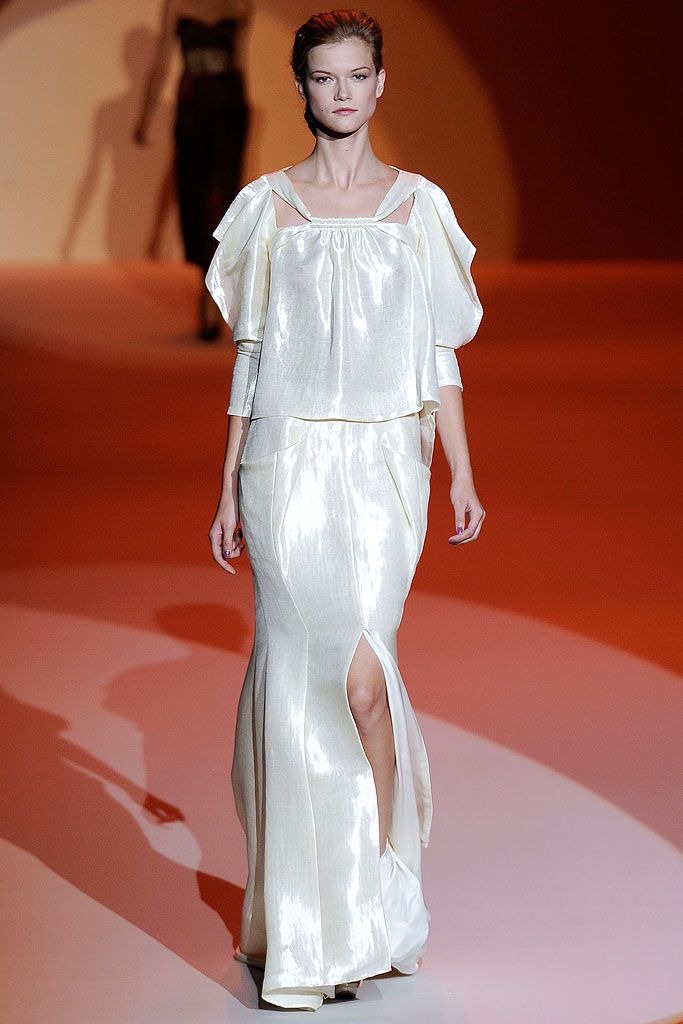 Carolina Herrera S/S 10 Look 28