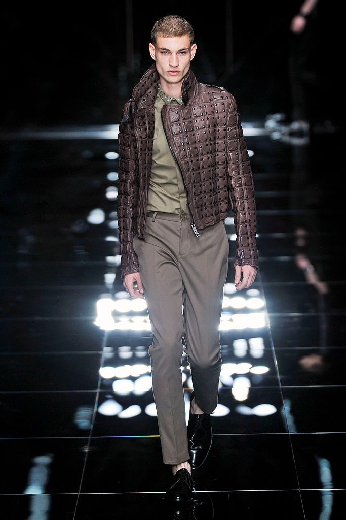 Burberry S/S 11 Menswear Look 138