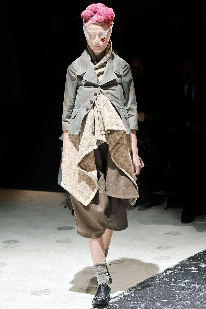 Comme des Garçons F/W 09 Look 209