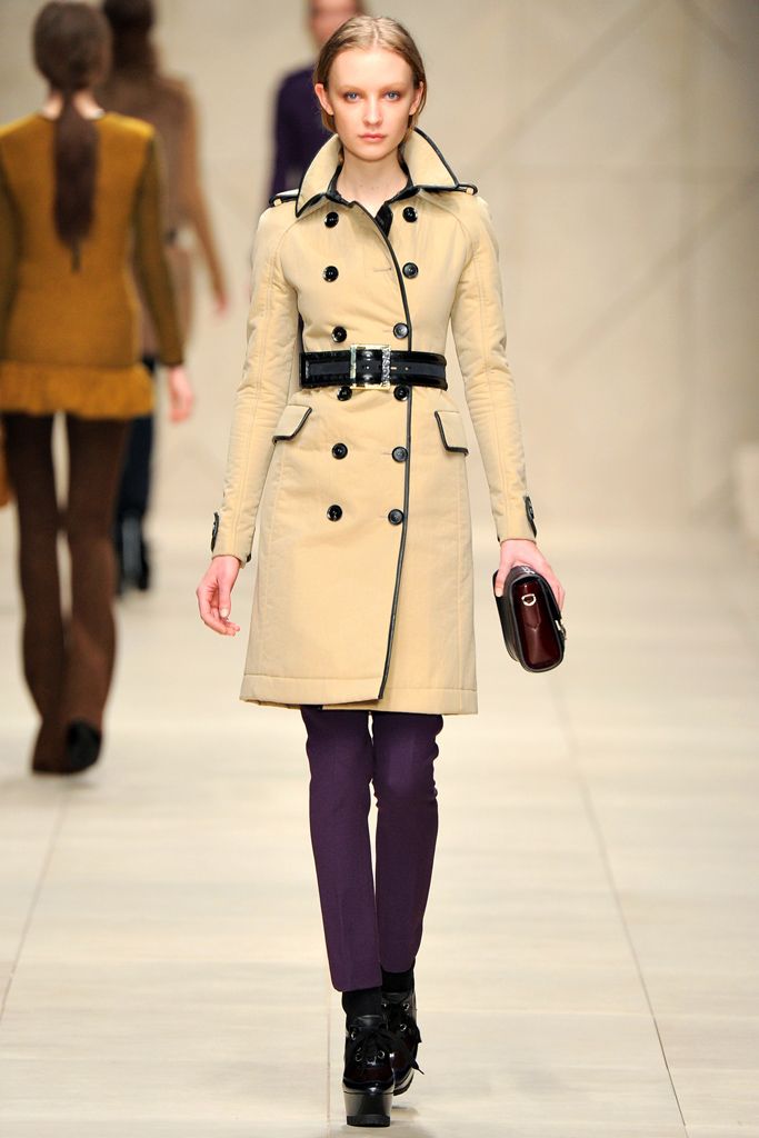Burberry F/W 11 Look 163