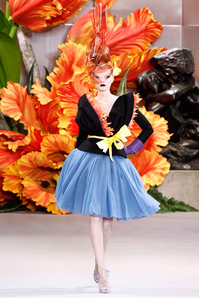 Christian Dior F/W 10 Couture Look 7