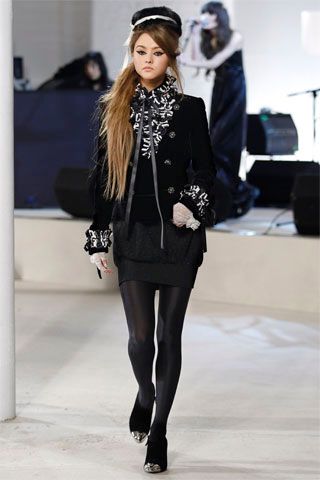 Chanel F/W 08 Look 216