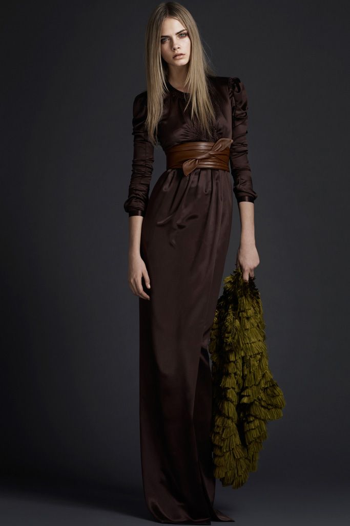 Burberry F/W 11 Look 222