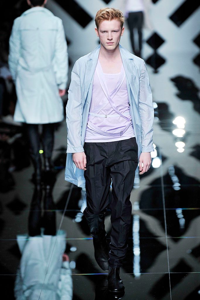 Burberry S/S 10 Menswear Look 197