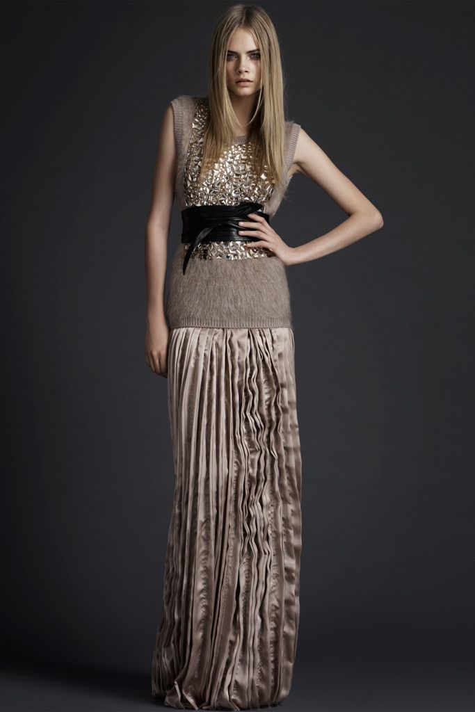 Burberry F/W 11 Look 232