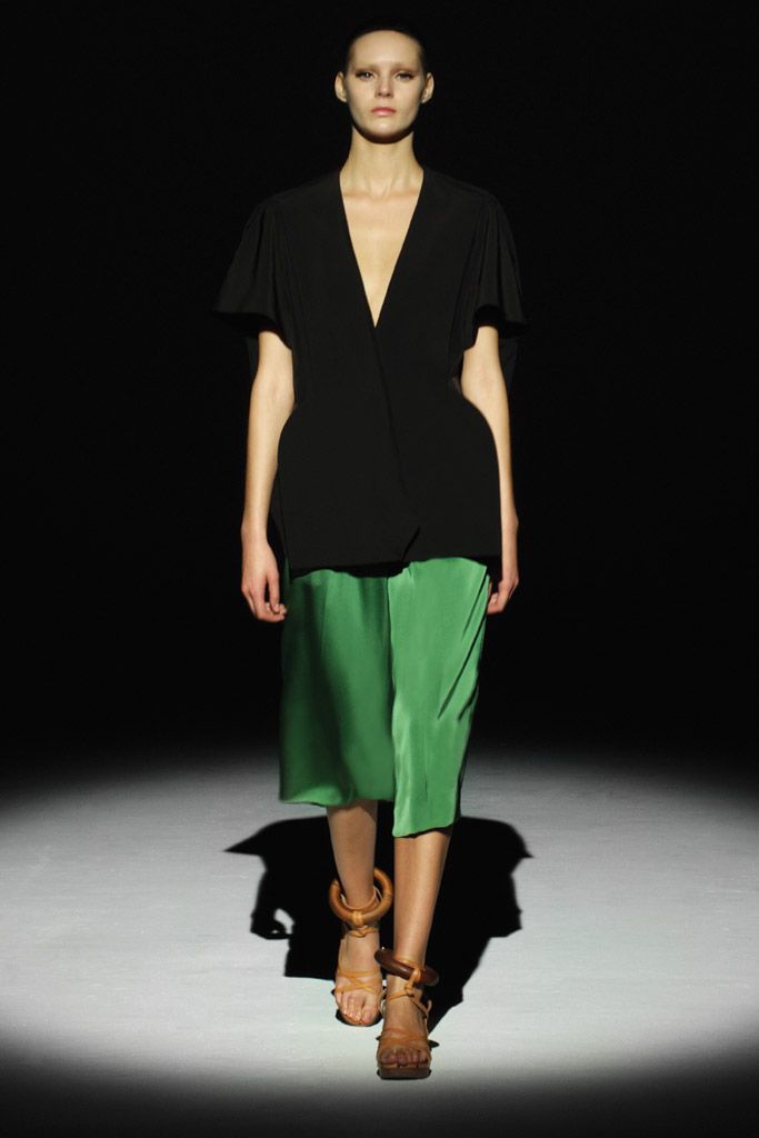 Chalayan S/S 11 Look 196