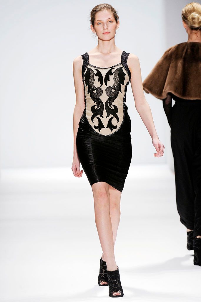 Carlos Miele F/W 10 Look 81