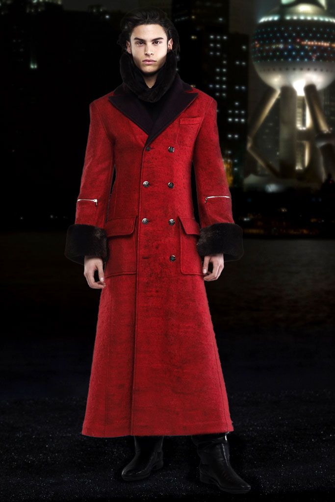 Chanel F/W 10 Look 385