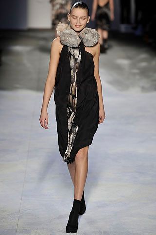 Chalayan F/W 08 Look 163