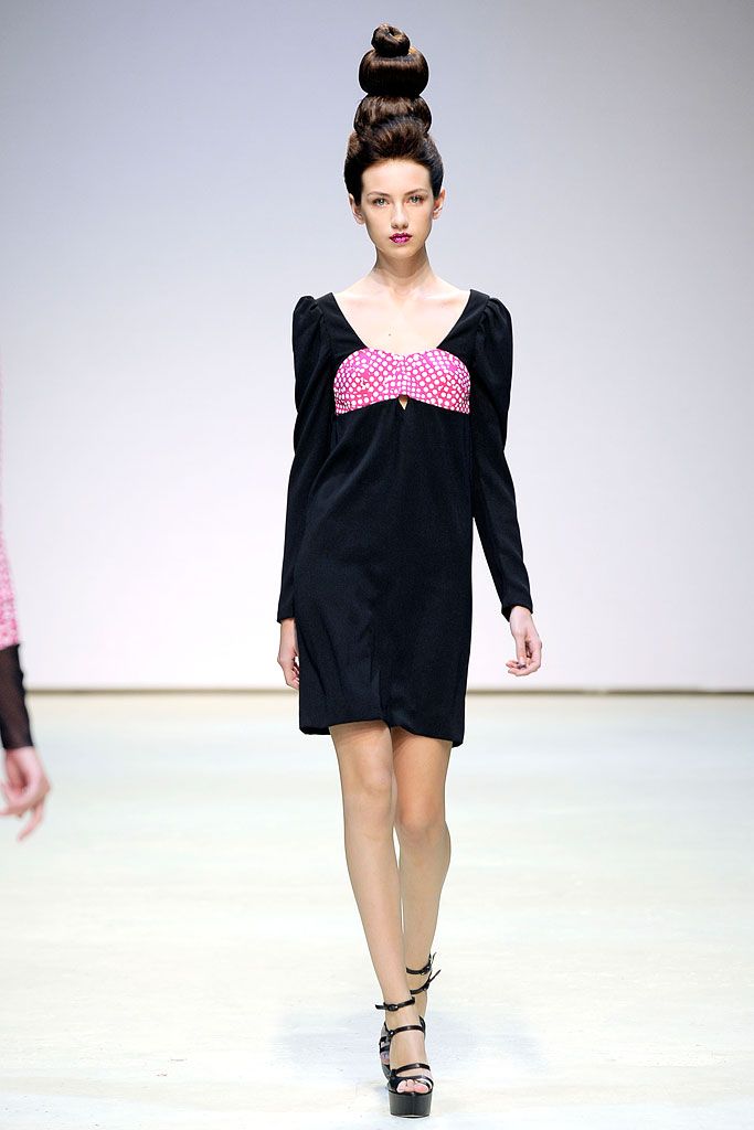 Danielle Scutt S/S 10 Look 45