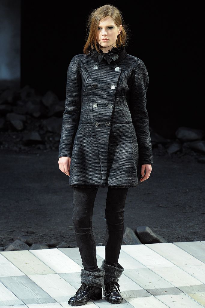 Chanel F/W 11 Look 183