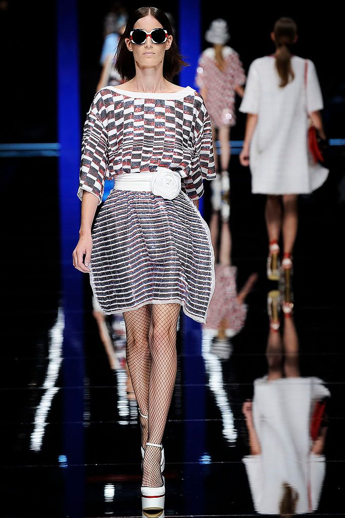 D&G S/S 09 Look 32