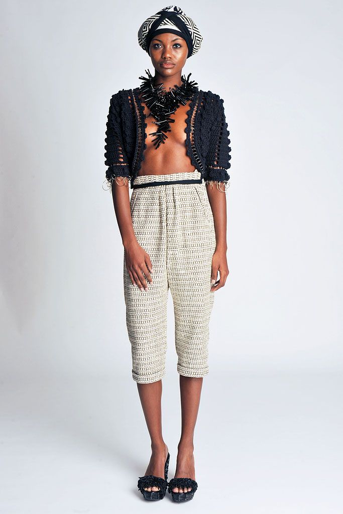 black unknown embellished necklace