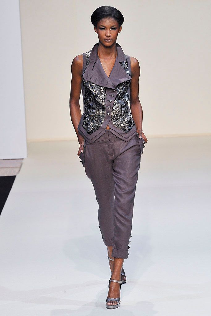 Collette Dinnigan S/S 09 Look 22
