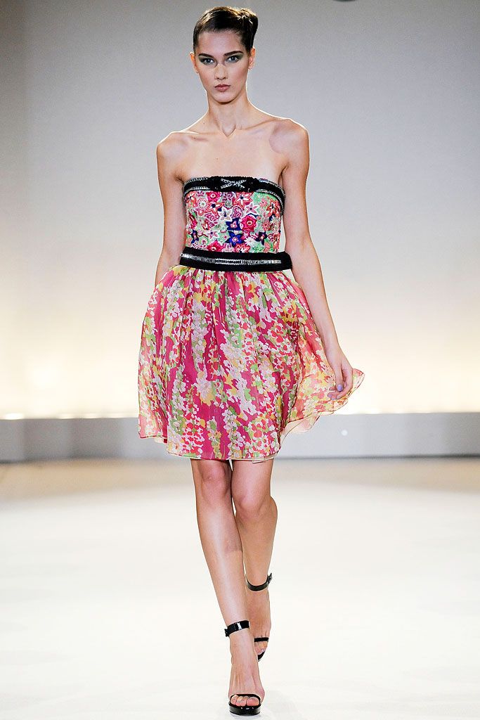 Collette Dinnigan S/S 10 Look 113