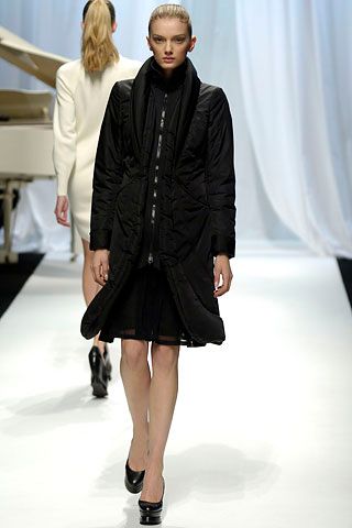 Chalayan F/W 06 Look 41