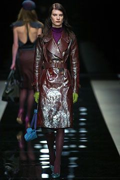 Burberry F/W 04 Look 37