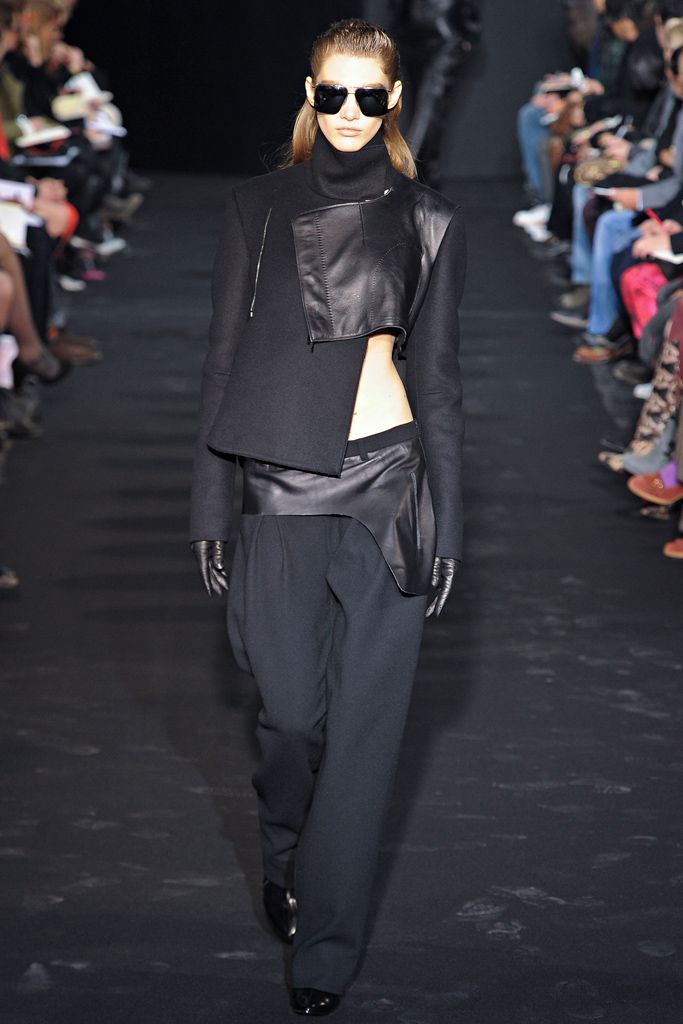 Costume National F/W 12 Look 17