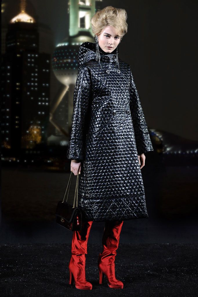 Chanel F/W 10 Look 84