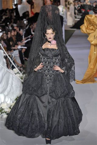 Christian Dior F/W 07 Couture Look 133