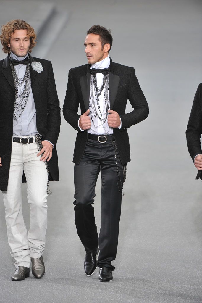 Chanel S/S 09 Look 415