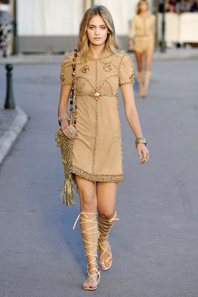 Chanel Resort 11 Look 330