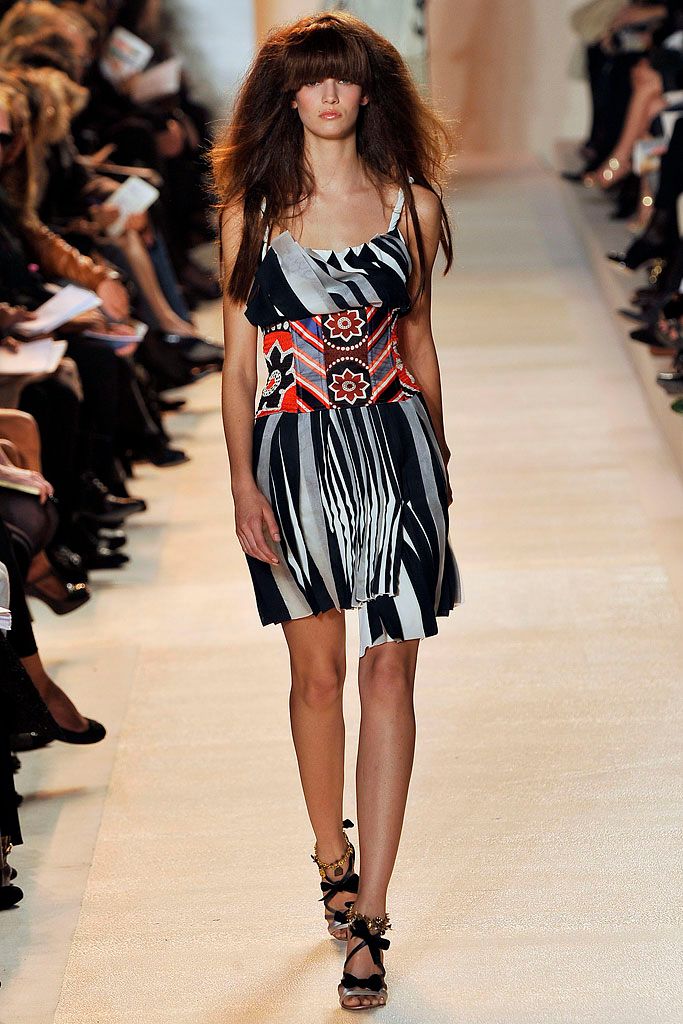 Christian Lacroix S/S 09 Look 102