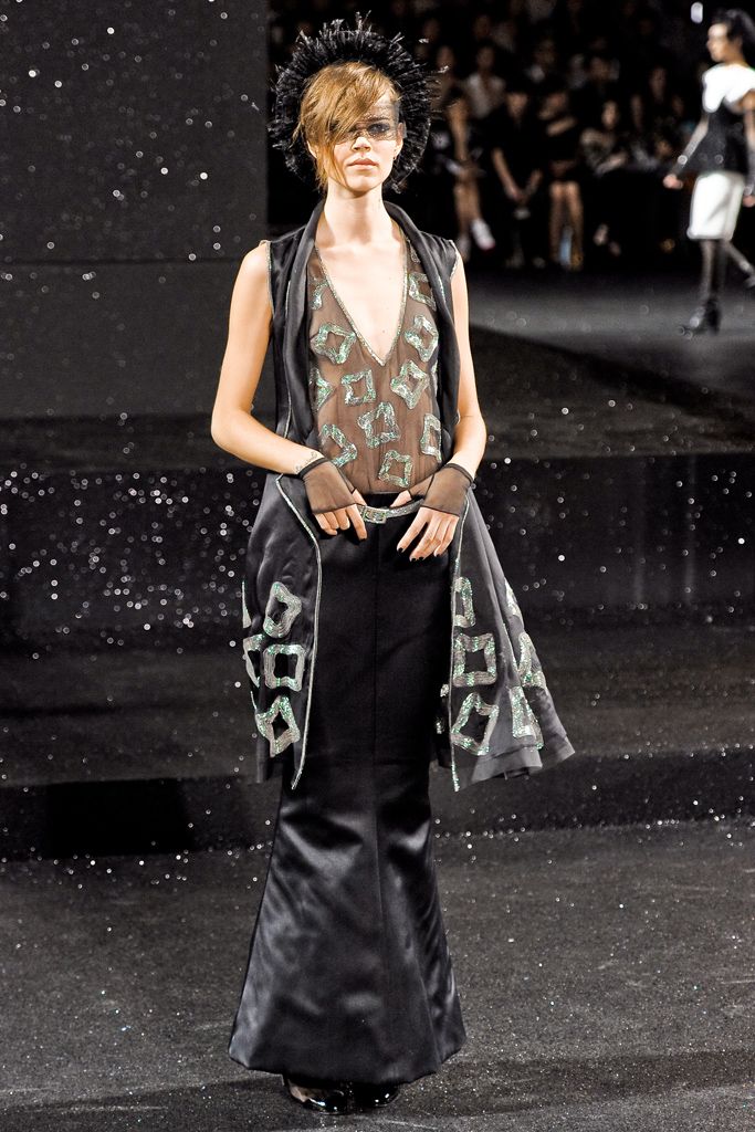 Chanel F/W 11 Couture Look 213