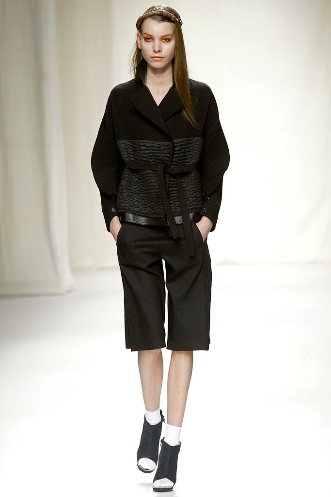 Commuun F/W 11 Look 74