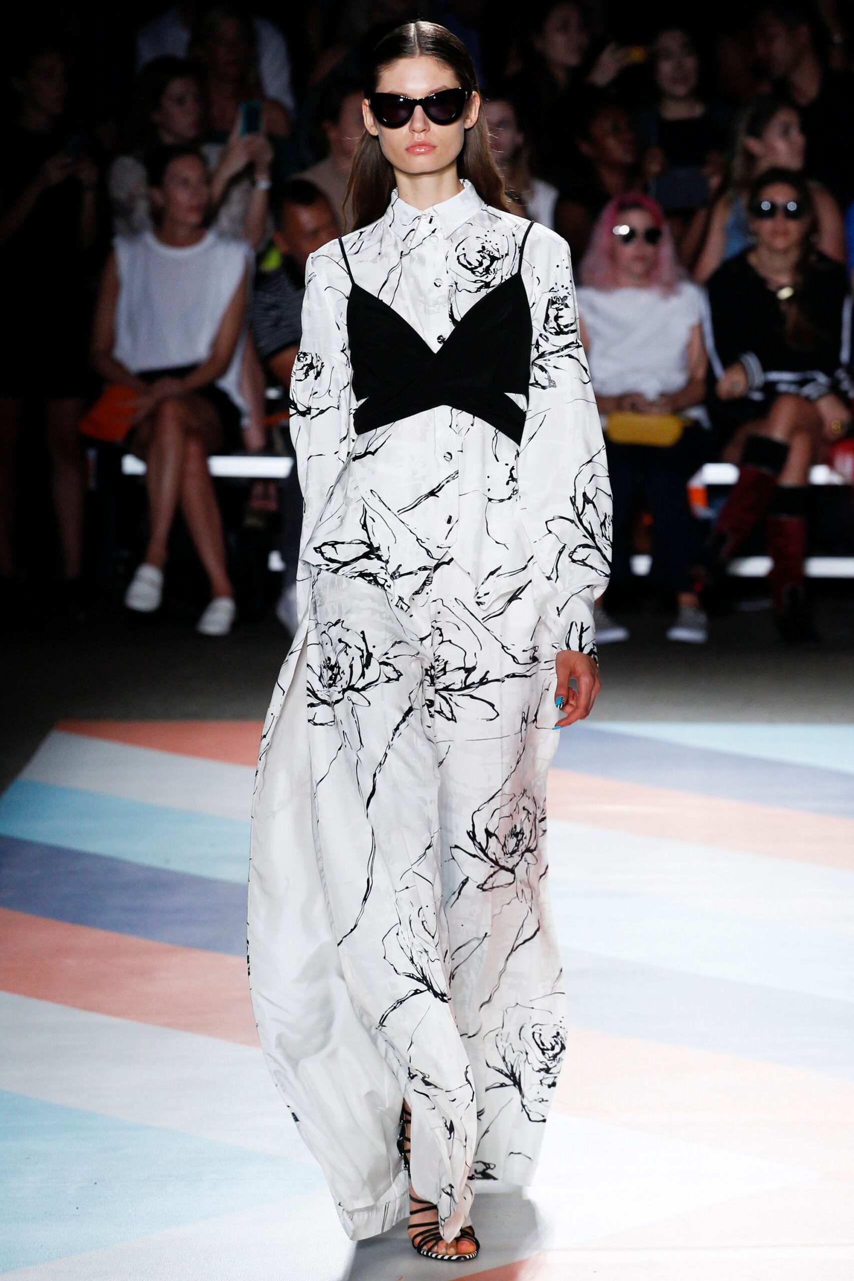Christian Siriano S/S 17 Look 302
