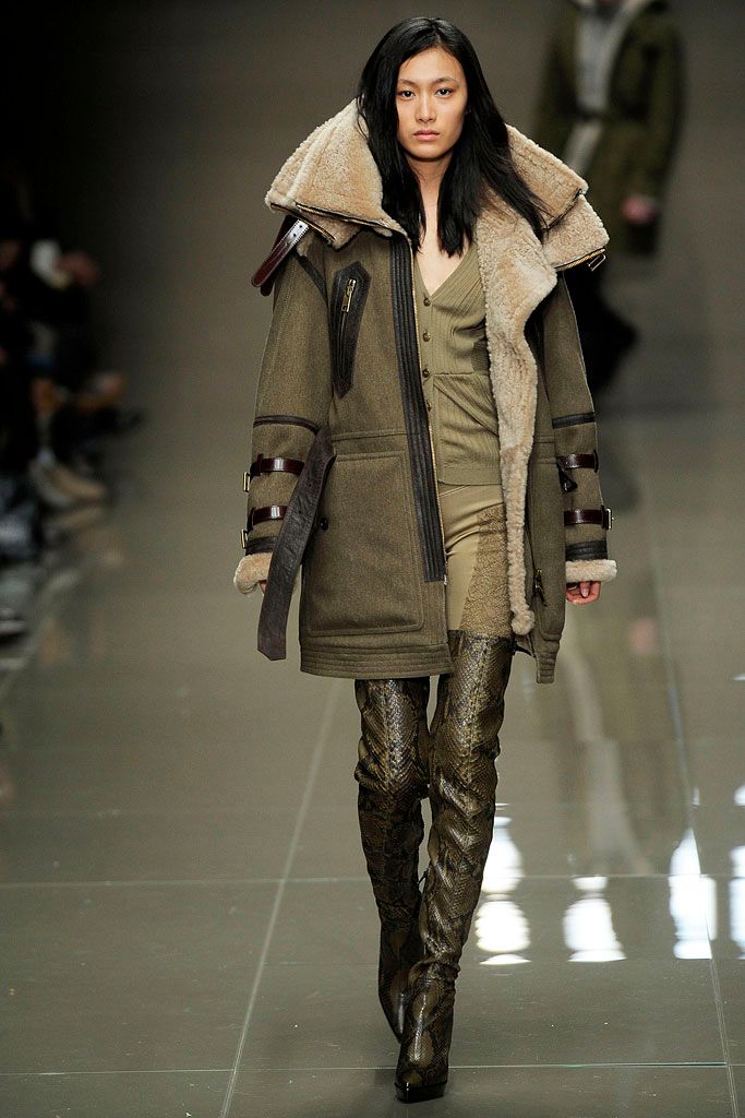 Burberry F/W 10 Look 48