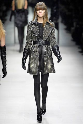 Burberry F/W 07 Look 265