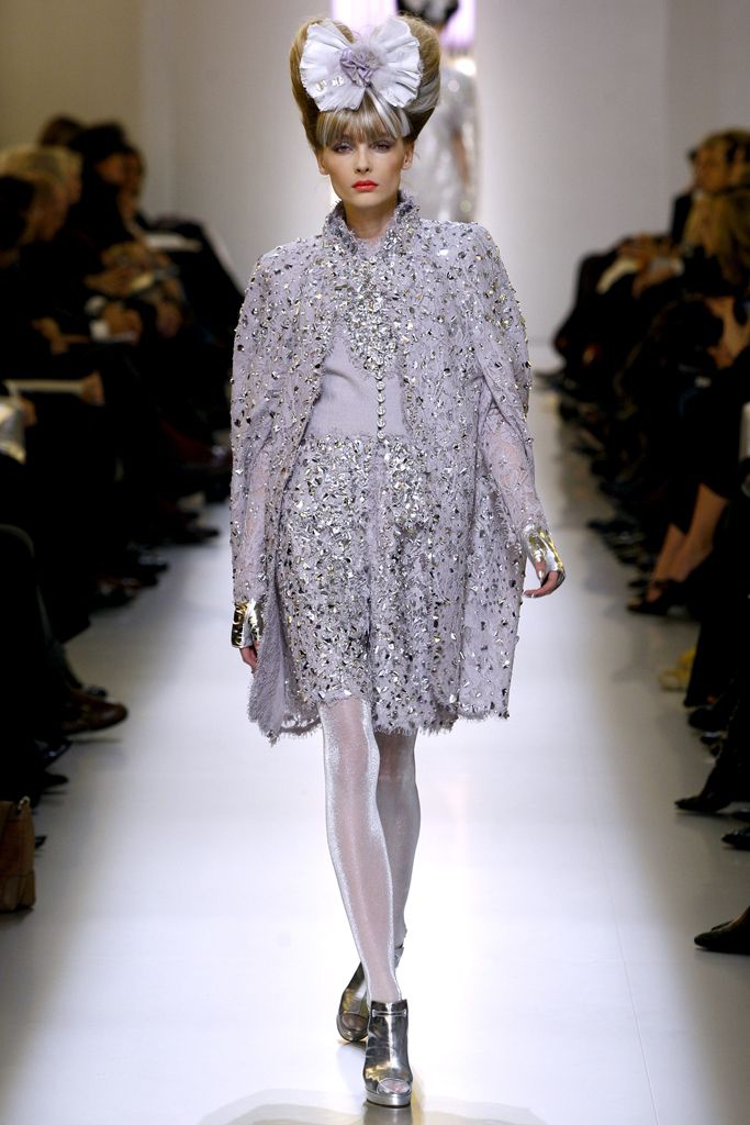 Chanel S/S 10 Couture Look 143