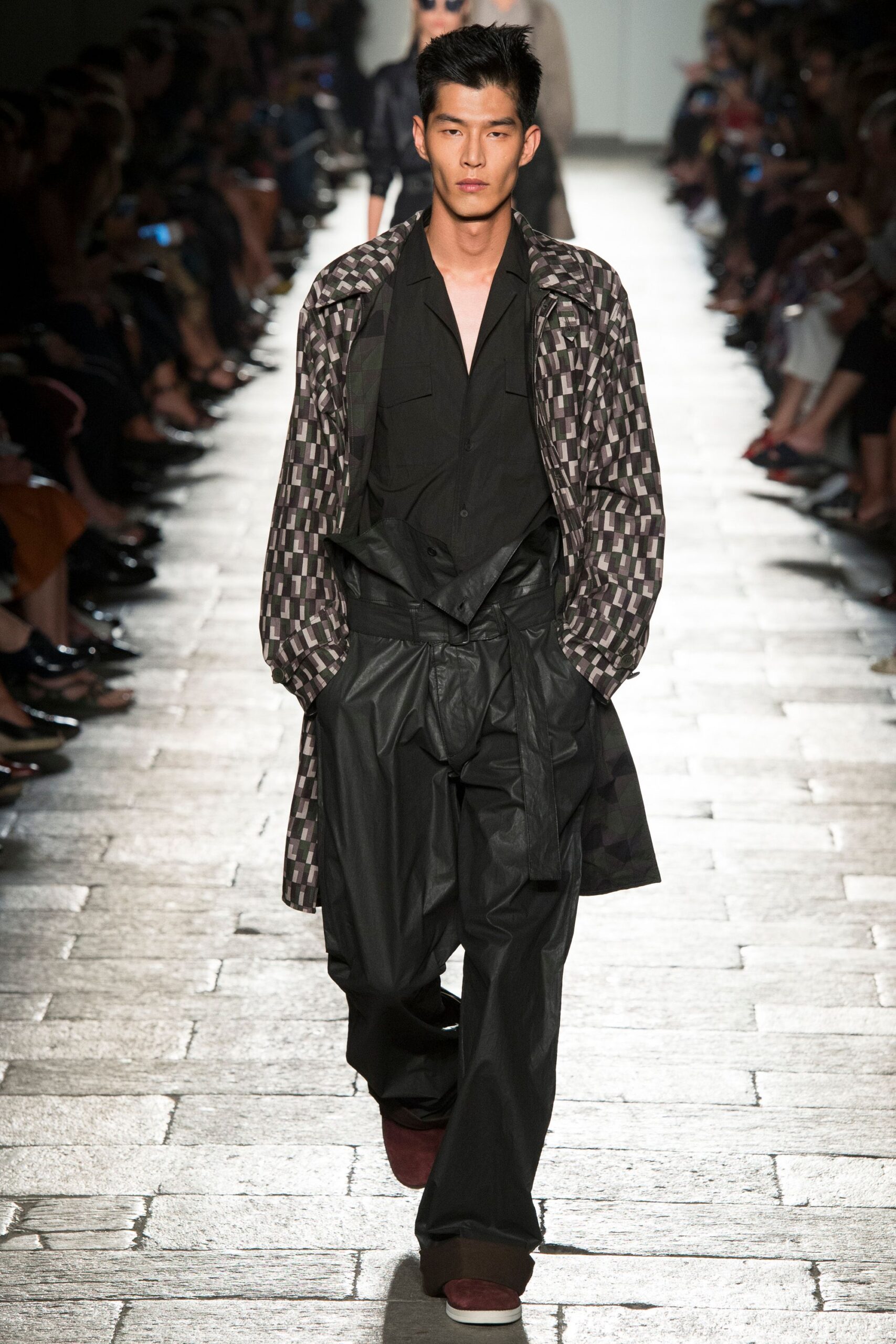 Bottega Veneta S/S 17 Look 157