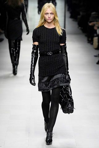 Burberry F/W 07 Look 169