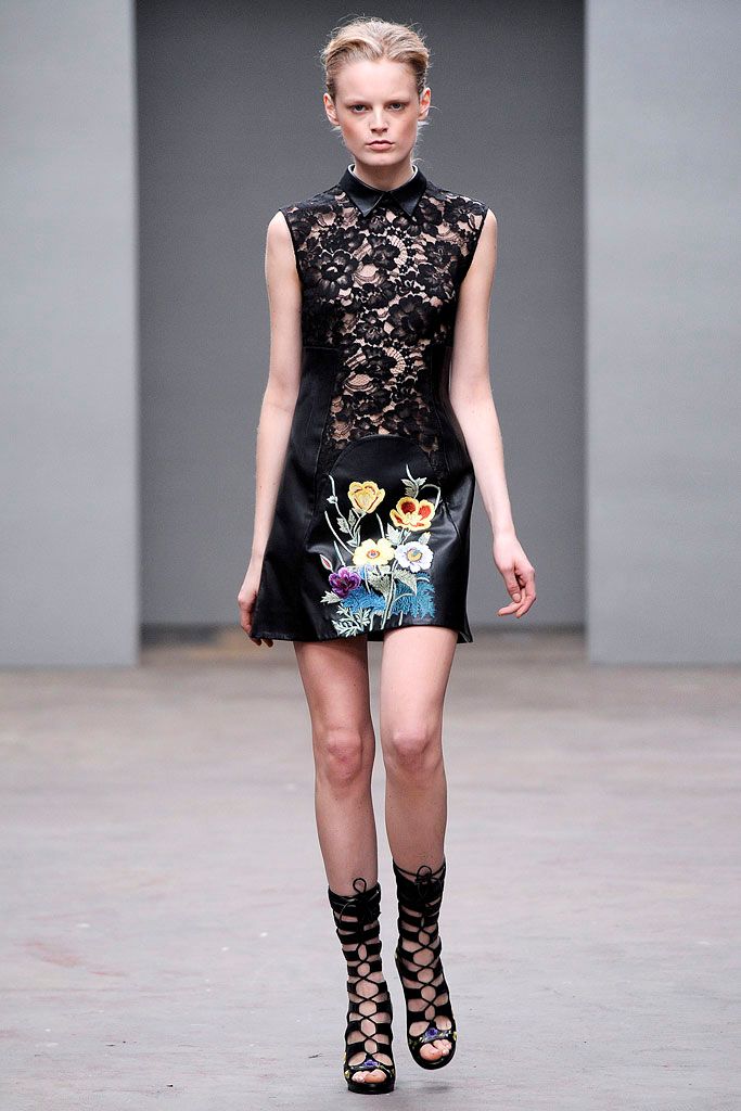 Christopher Kane F/W 10 Look 25